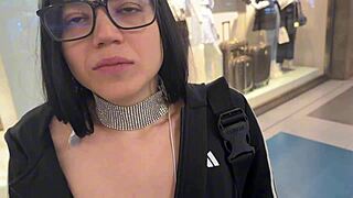 Young Colombian Wife Meets Fan At USA Mall Shop