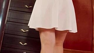 hidden cam catches peruvian big ass beauty changing clothes secretly