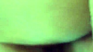 rico ano y vagina de peruvian friend on sofa gets fucked hard