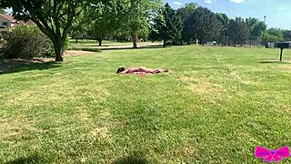 Sneaky Creep Gets Deepthroat POV Suck From Sunbathing Dakota Marr