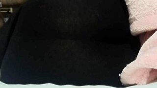 Latina wife in tight leggings spreads ass for deep bedroom pounding