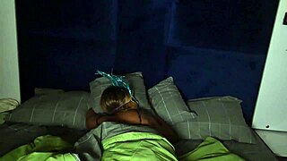 step bro's fat ebony dick close up... babe curves fingered wild 📸🍆