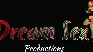 PETITE BIG ASS CHICK HANDLES HIS THROBBING BBC DEEP