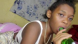 Round Ass Teen Fingers Her Shaved Pussy